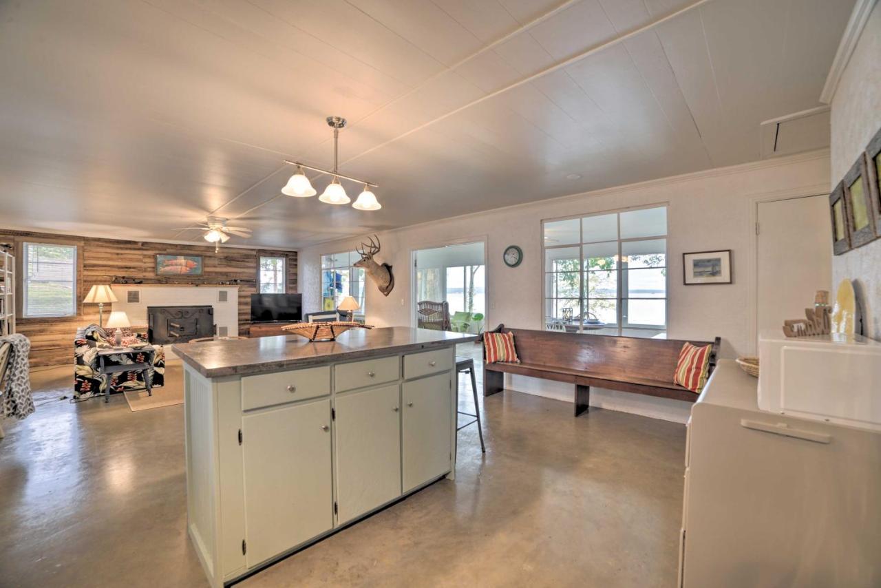 Kentucky Lake Cabin With Private Dock And Fire Pit New Concord Esterno foto